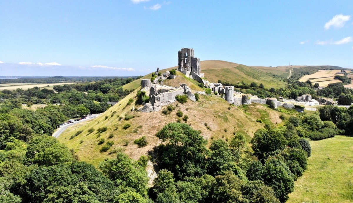 Corfe Castle Dorset Visit Corfe Castle - Freebird Campervan Hire